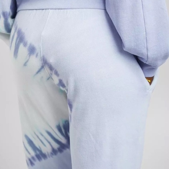 Wildfox NWT Womens Periwinkle Relaxed Easy Pull On Tie Dye Joggers Size XL - Picture 3 of 8